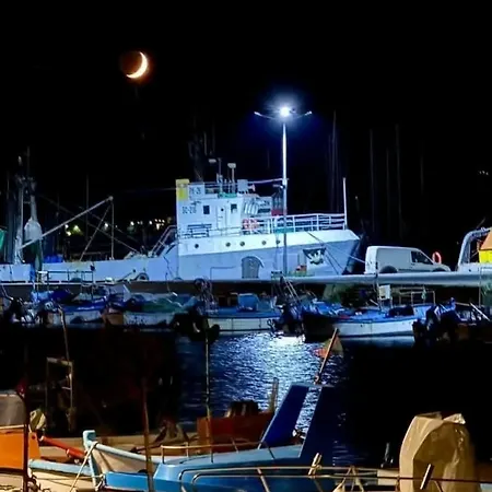 кирил и методий Apartman Burgasz